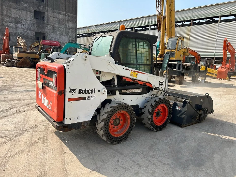 mini bobcat S550 S70 S130 S300 S450 S510 S550 S770 Cheap price Wholesale loaders / used Bobcat slip loaders