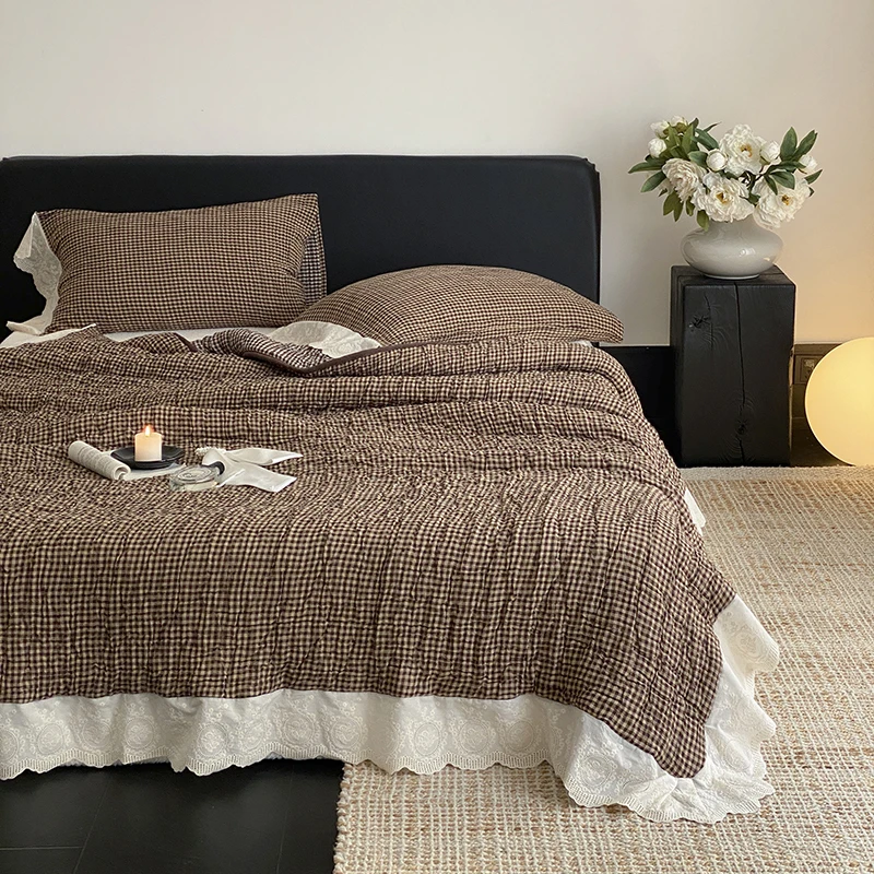 New Style Ten-layer Single-strand Yarn Aesthetic Quilt Lace Gauze Autumn And Winter Quilt Core Comforter Set