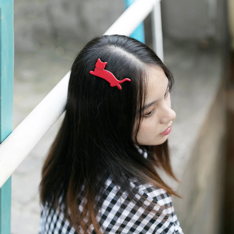 Factory custom designer cute cat hair clips accessories for little girls animals acrylic hair clips vendors hair clip pin