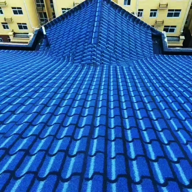 Self Adhesive Easy to Install Green Roof Tiles Waterproof Flat Roofs Asphalt Shingles