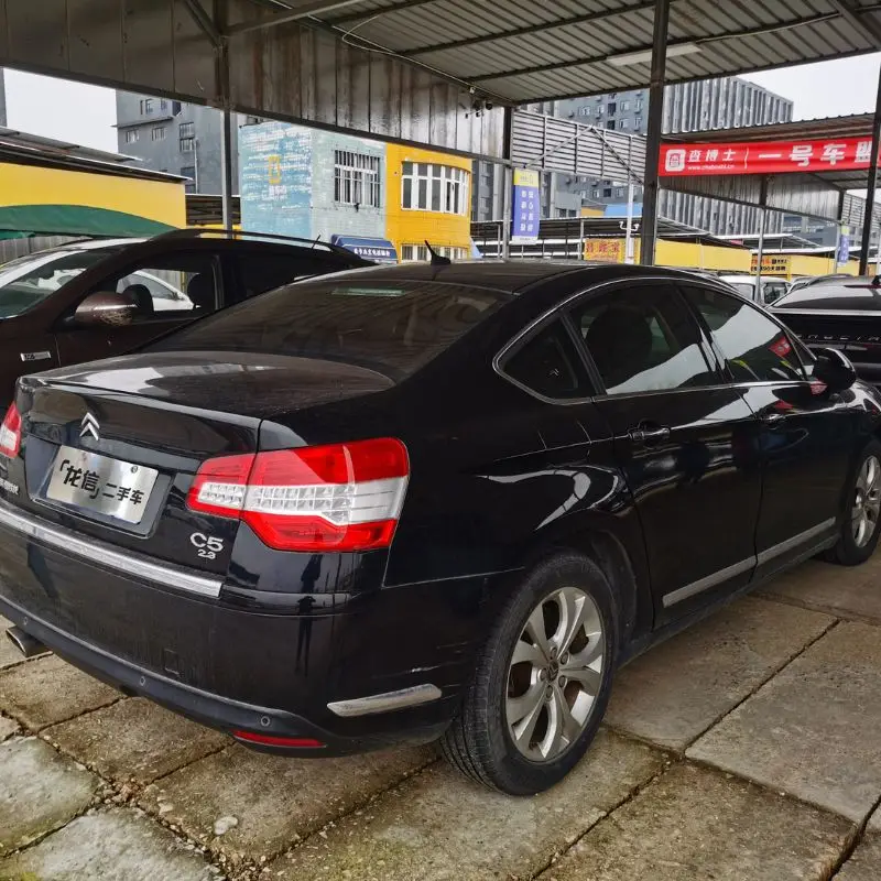 Professional Exporter High Quality Second Hand Car Dongfeng Used and Cheap used Cars To China Trade in Dubai
