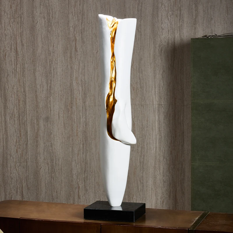 Creative gold and white sculptures ornaments Nordic modern home decorations desktop crafts Arts abstract sculpture