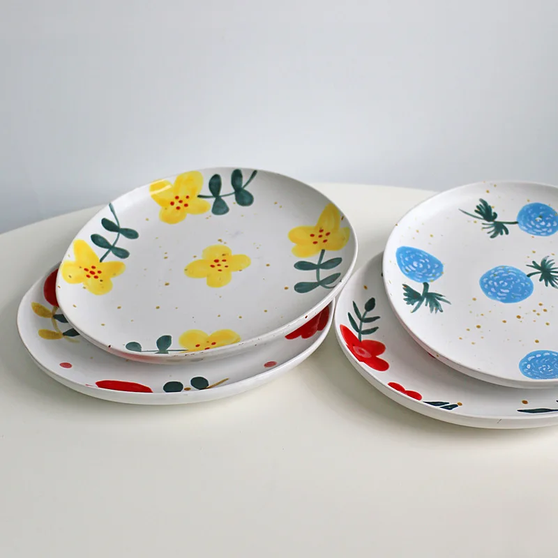 Newest hand painted flowers pattern irregular ceramic plate for gift