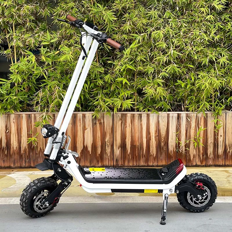G63 DIY 1800W Acceleration Motor Foldable Electric Scooter With 11-Inch Off-Road Wide Tire