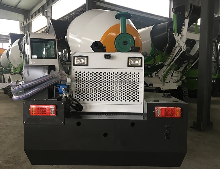 Hot Selling Small Portable Concrete Mixer Truck in Saudi Arabia