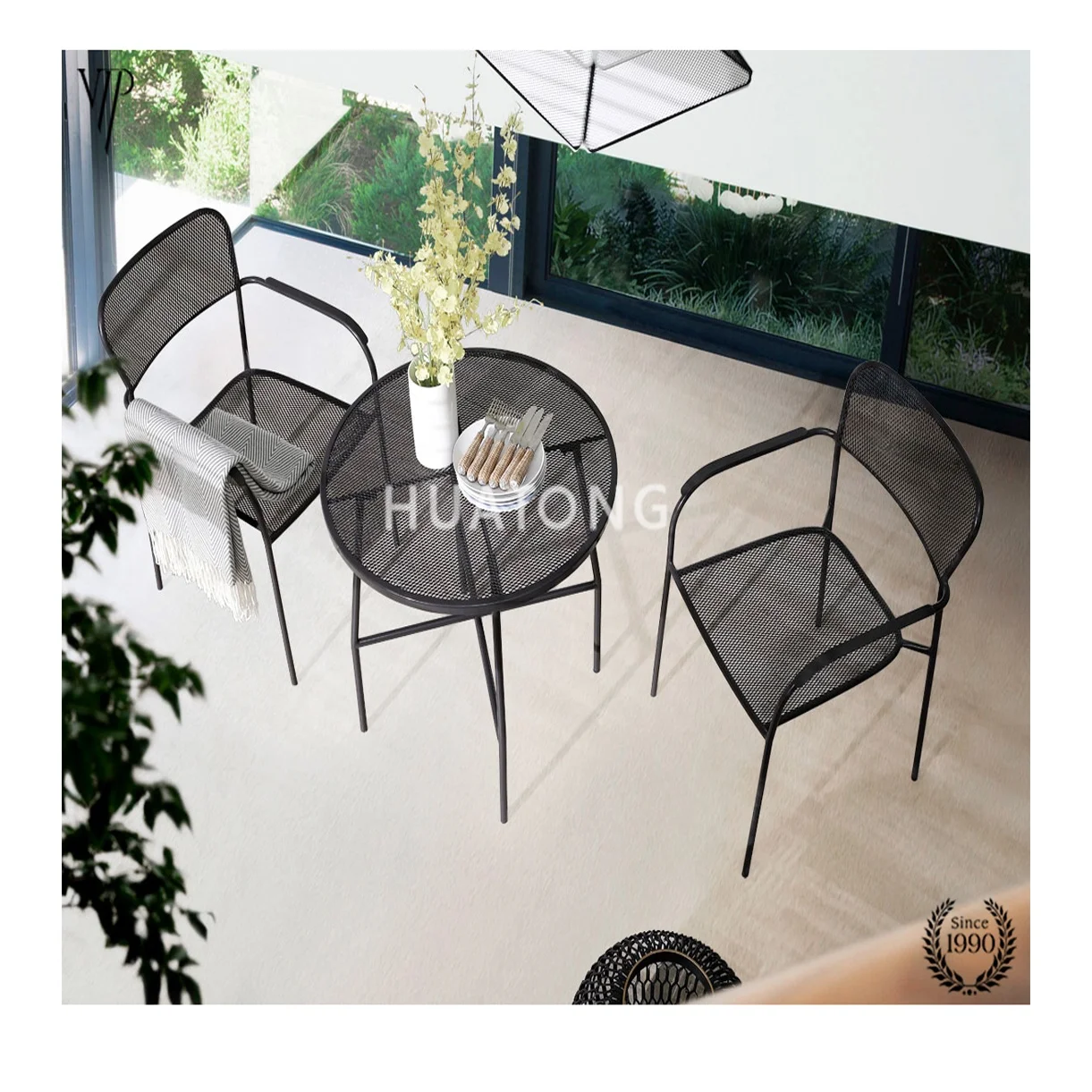 
All Weather Outdoor Wicker steel Furniture meja makan Garden Dining Set Patio Table And Chair Outdoor Furniture Garden Table Set 