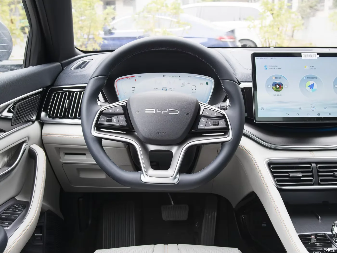 Byd 2024 Song Plus Honor Dm-I 110km Electric SUV with Byd Technology