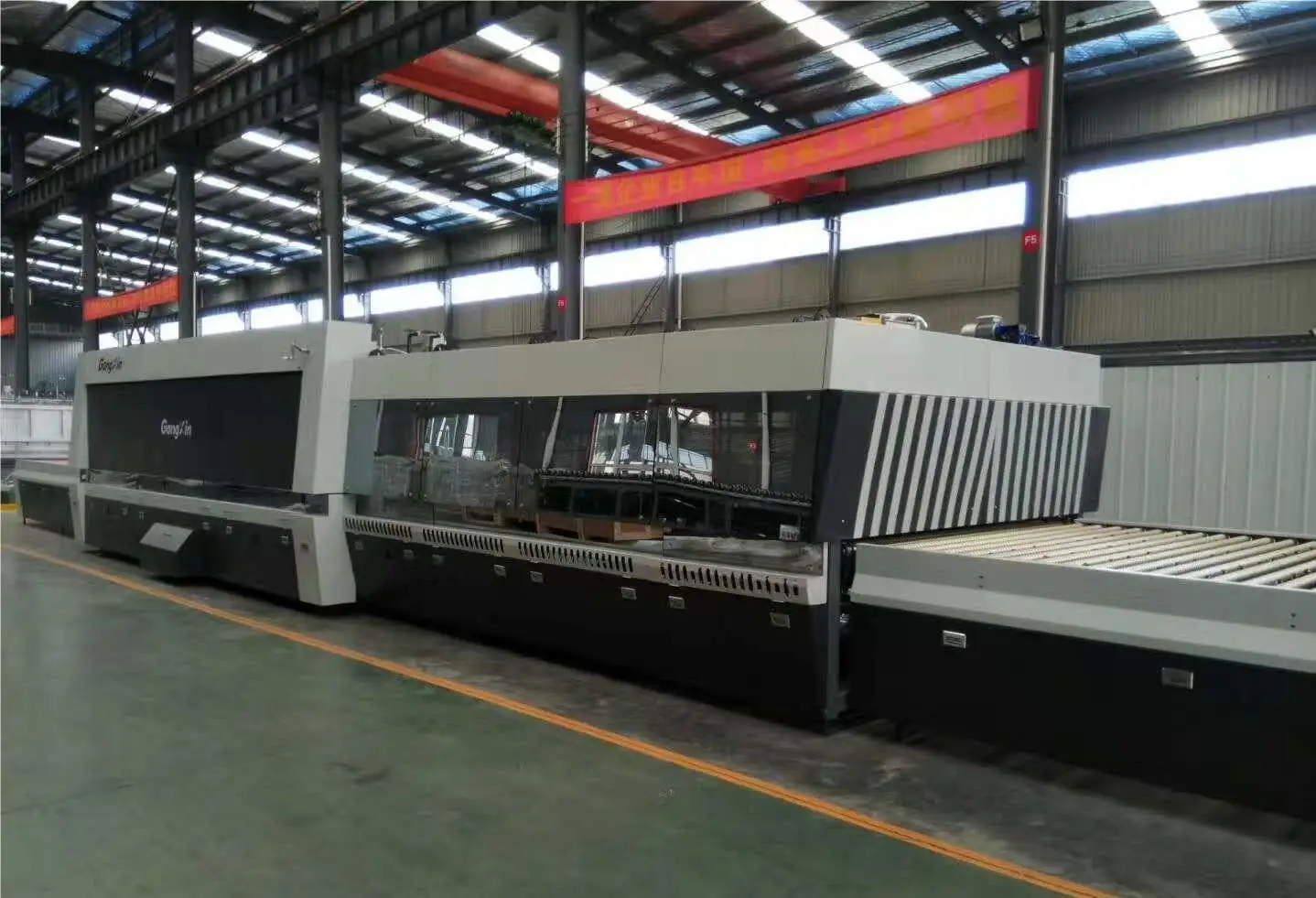 GX-P1730 оборудование для производства строительных материалов Закал плоское стекло ужесточающая при условии электрический автомобиль в Пакистане излучения горячий продукт 2022