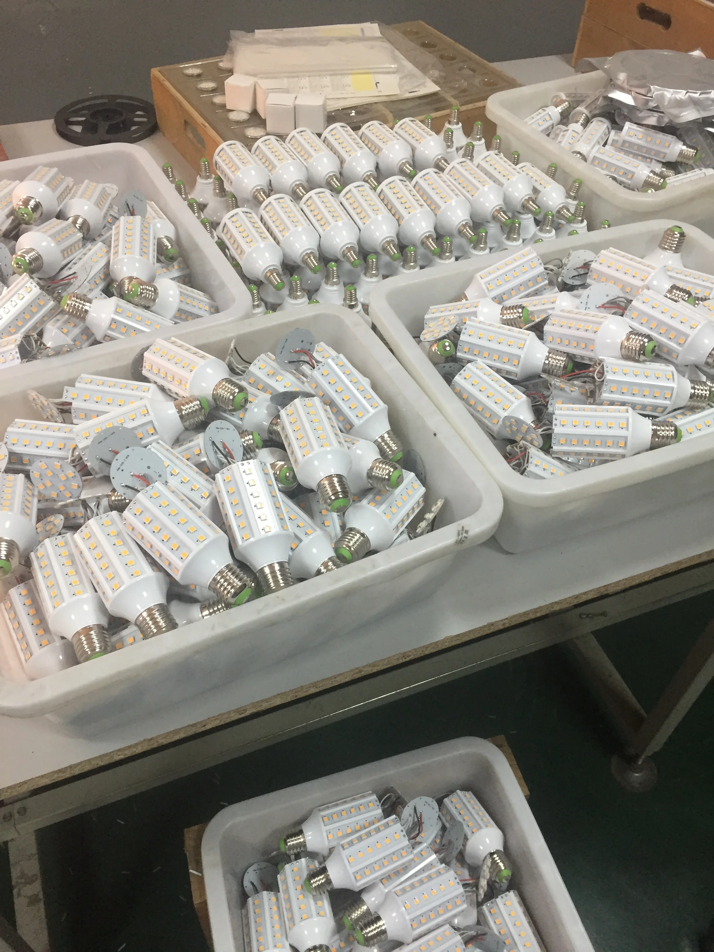 Able Ra80 no flicker 85-265v 2700k 4000K 6500K 13w 1300LM led corn light e27 led corn lamp b22 led light