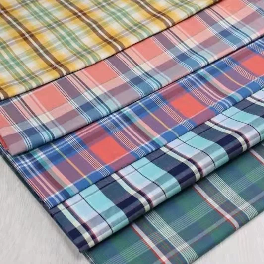 Classic Design colorful  poplin Check woven 100% Cotton Shirting Fabrics for Men and Women