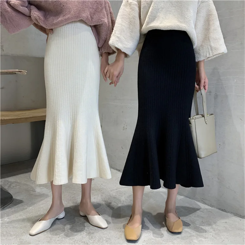 2023 Autumn Fashionable Women High Waist Loose Hip Grid Pleated Knit Fishtail Midi Dress Swearer Skirt
