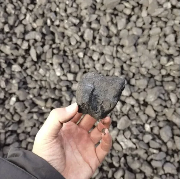 Высококачественный кальцинированный антрацитовый уголь для металлургической промышленности CAC Product