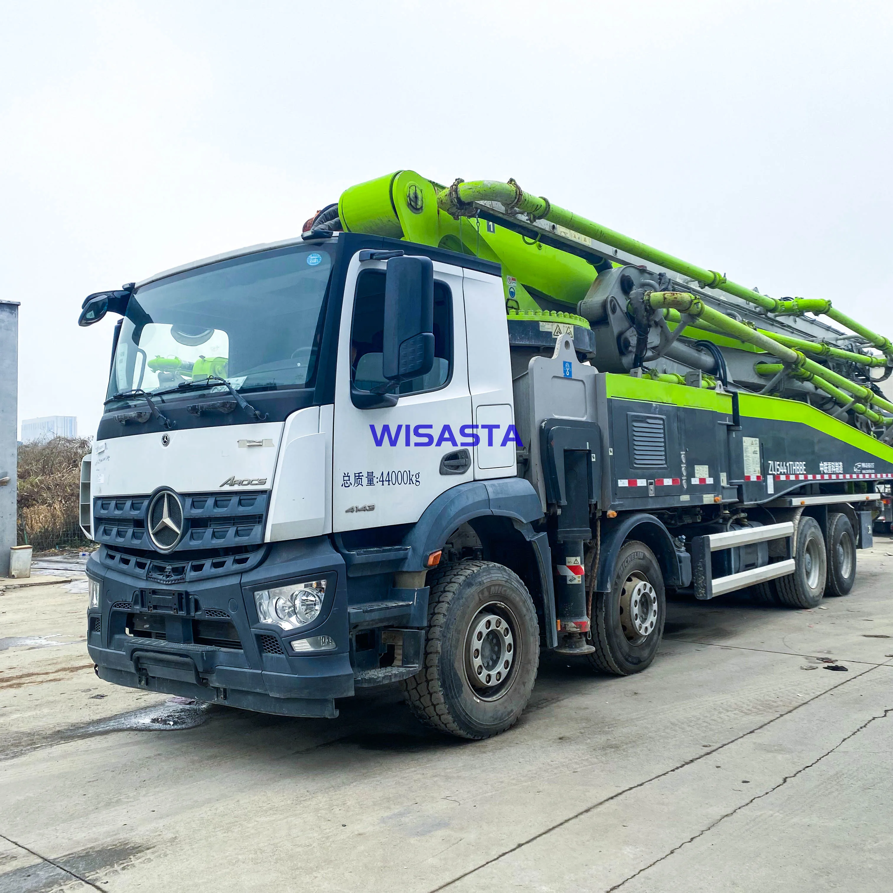 2020 year Zoomlion Concrete Boom Pump Truck 63m Original Paint 63M concrete pump truck for sale in UAE