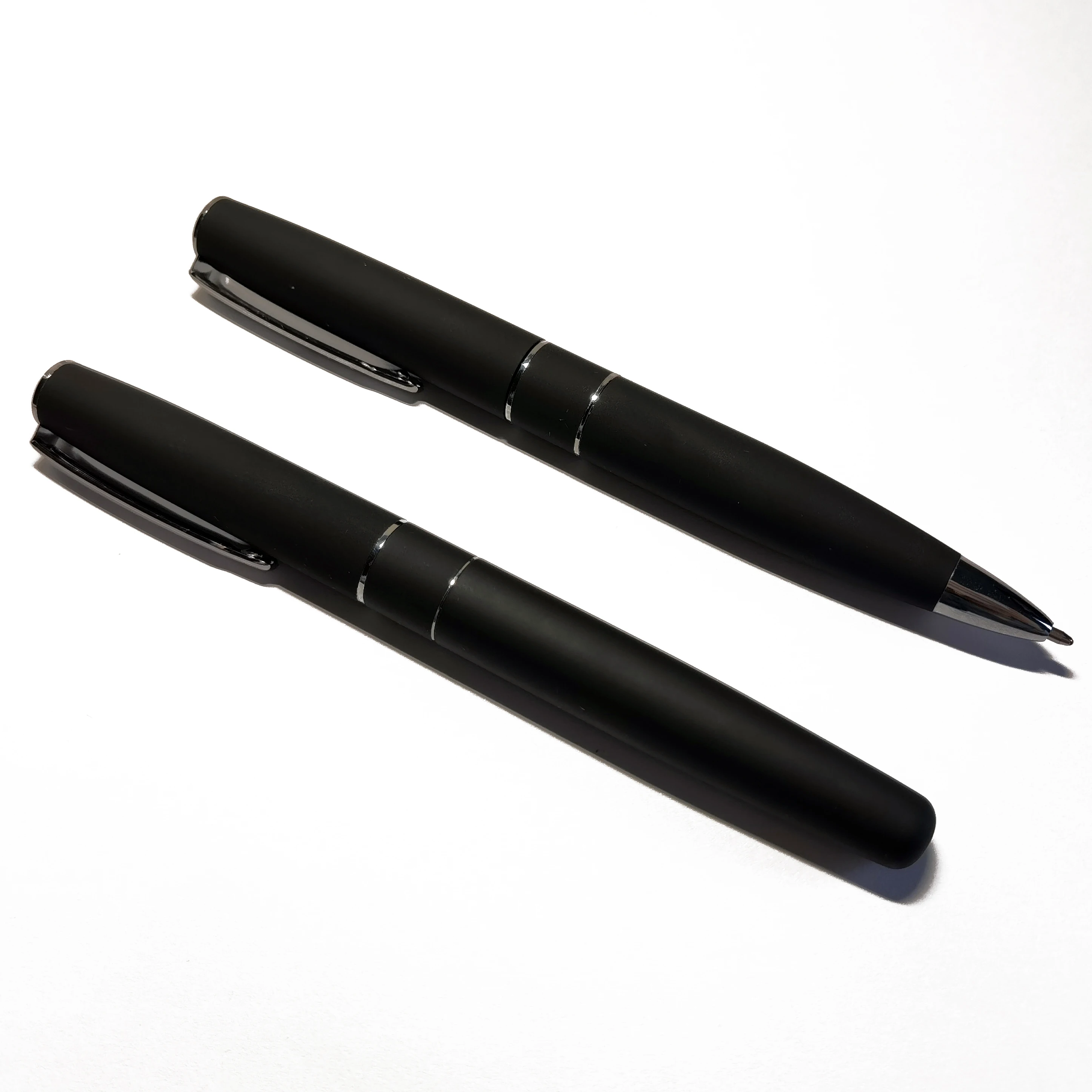 Wholesale factory fashion black stainless steel ink roller ball pen with custom logo