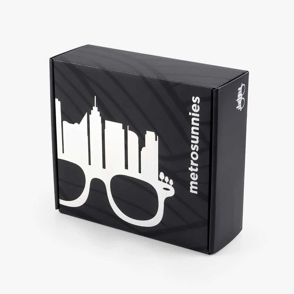 Modern Design Gift Custom Logo Printing Cardboard Folding Paper Clothes Packaging Box With Handles
