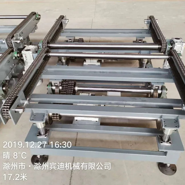 Heavy Duty Pallet Accumulating Roller Chain Conveyor