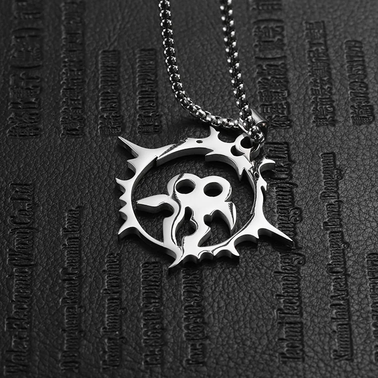 Custom silver metal logo Stainless steel cut pendant necklace Gift box Custom necklace jewelry for men and women