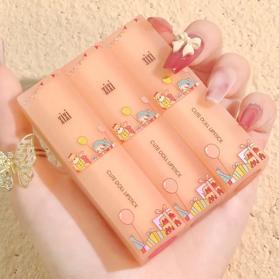 Private Label 6 Colors Princess Whisper Matte Matte Lip Glaze Lasting Waterproof Custom Logo rouge a levre bio