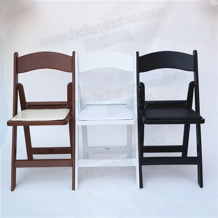 Factory Wholesale Resin White Foldable Design Plastic Wedding Outdoor Folding Chair for Bride Events