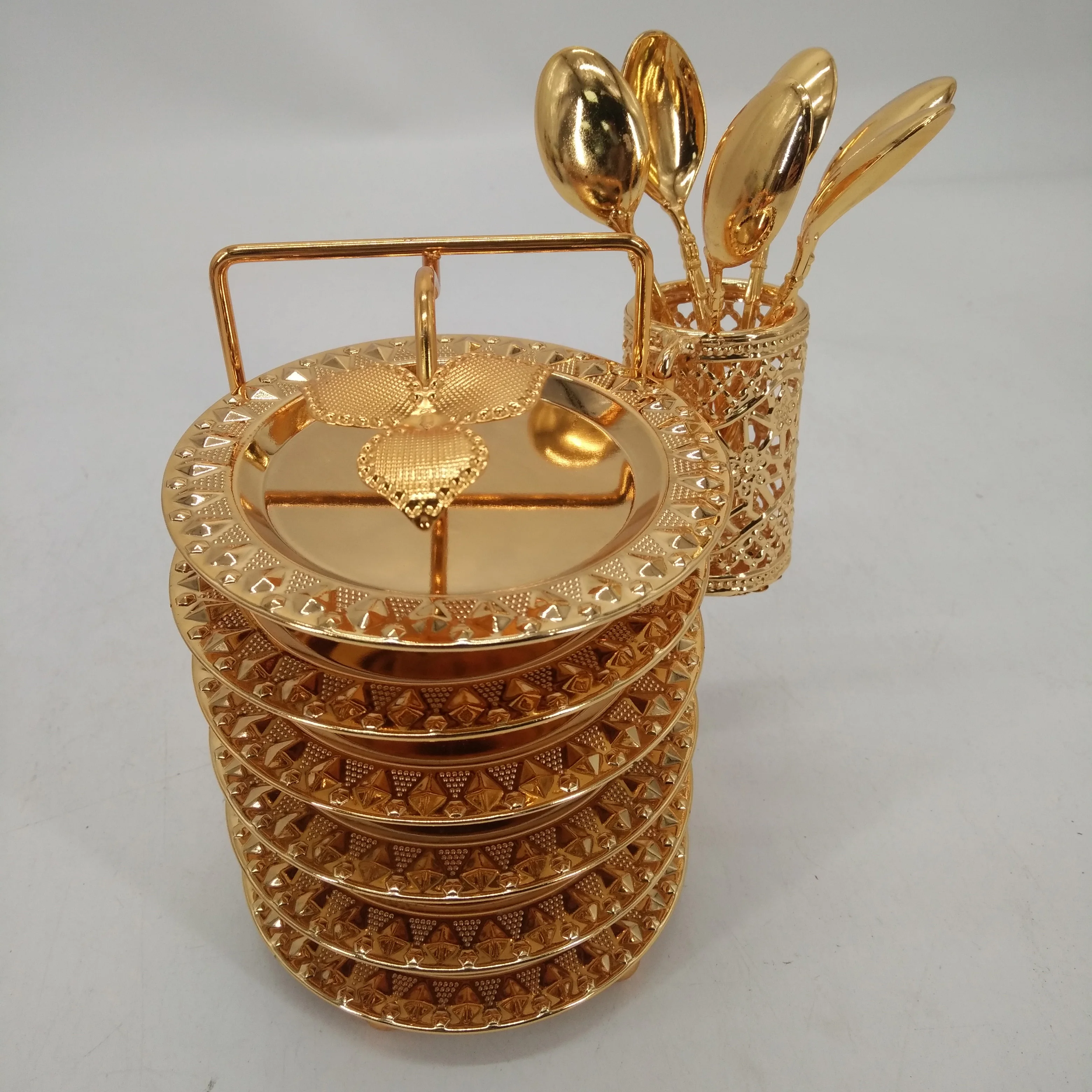 Luxurious Design Modern Gold Colour Iron Metal Oval Shaped Etching Serving Tray Brass Finishing