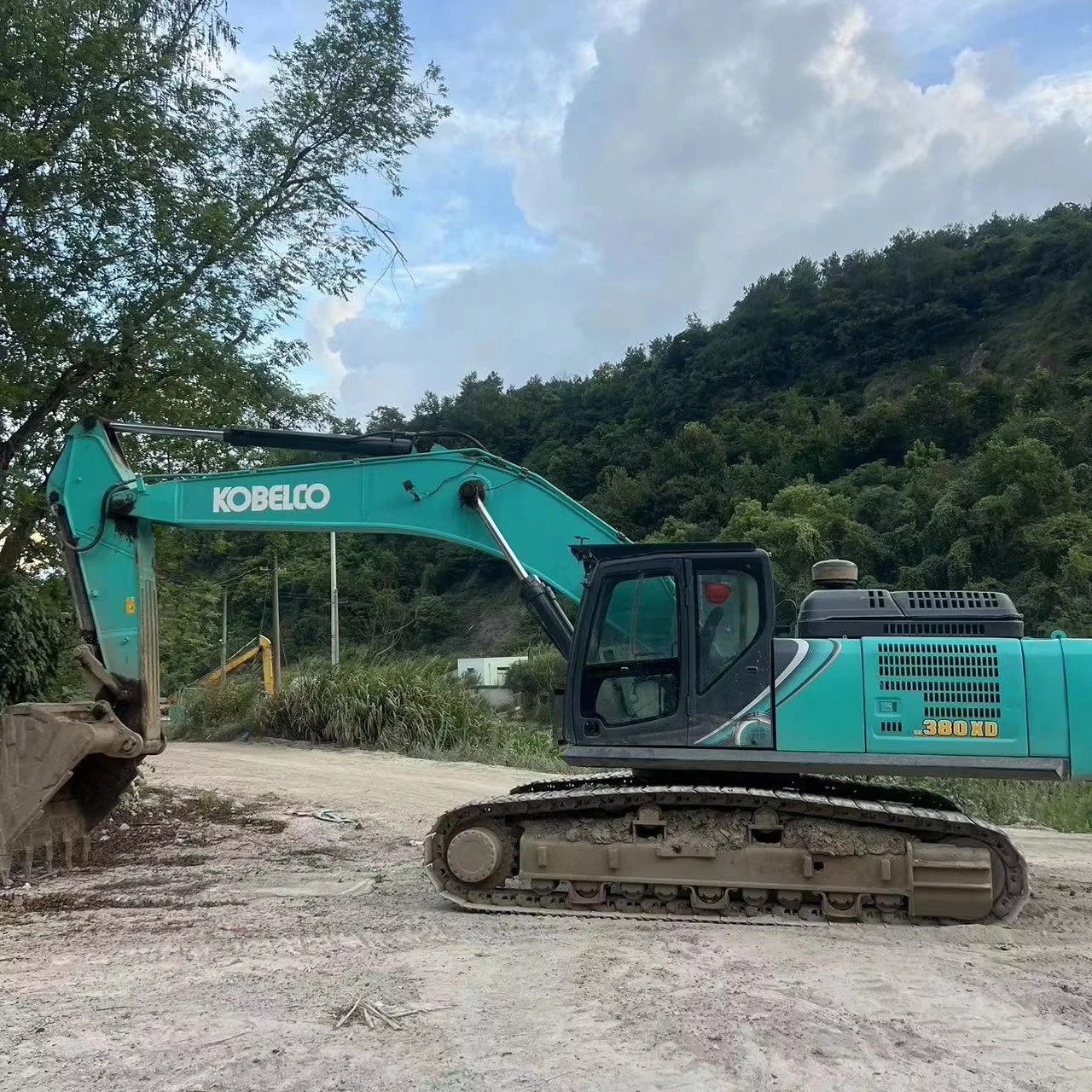 Оригинальное японское оборудование для горных экскаваторов Kobelco 380-10 38 тонн работы на строительной площадке быстрая доставка