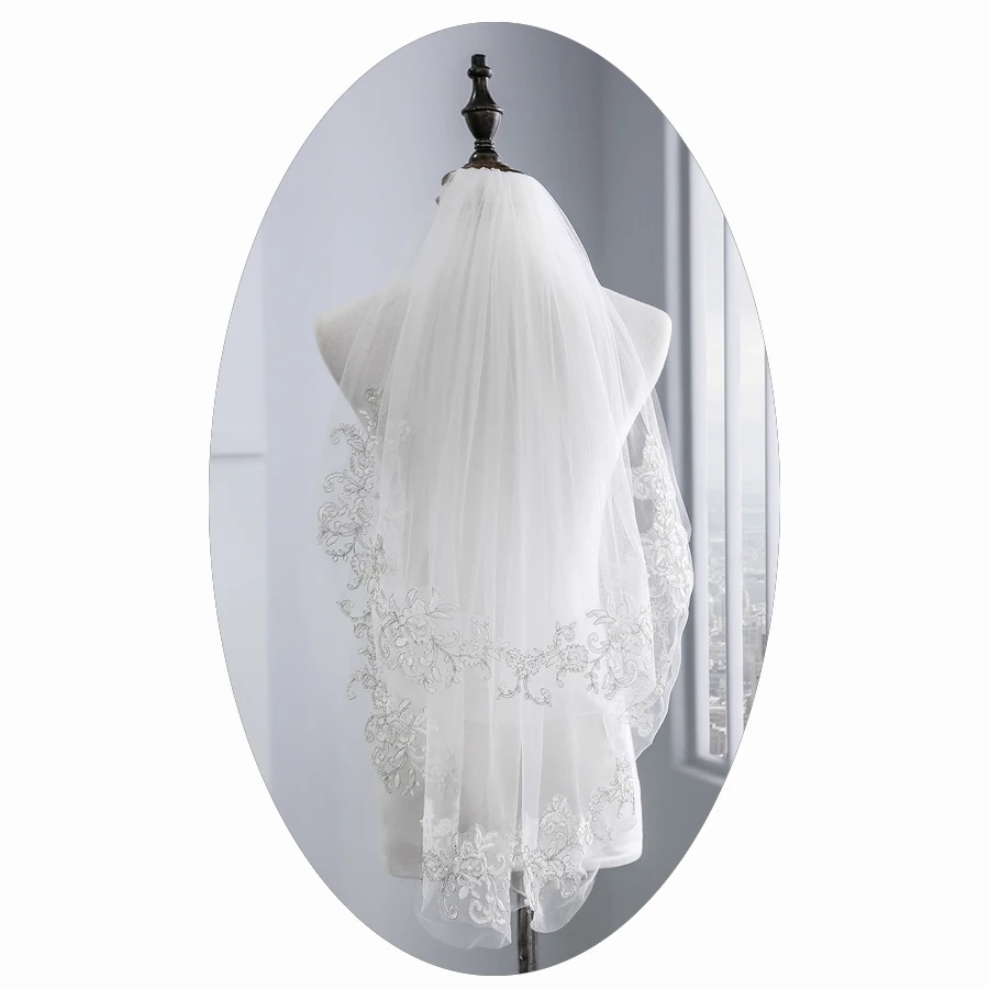 
soft tulle Silver Wire Bridal Veils 2 Tier lace fingertip wedding veils Short flush veils with comb 