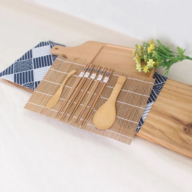 Amazon New Design Bamboo Sushi Making Kit Family Office Party Homemade Sushi Gadget For Food Lovers
