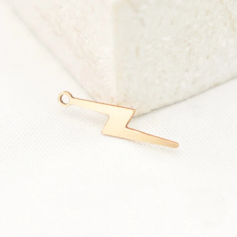 Simple Designed Filigree 14K Gold Filled Lightning Charm Connector 16.5*4mm GF Flash Pendant For DIY Bracelet Necklace Making
