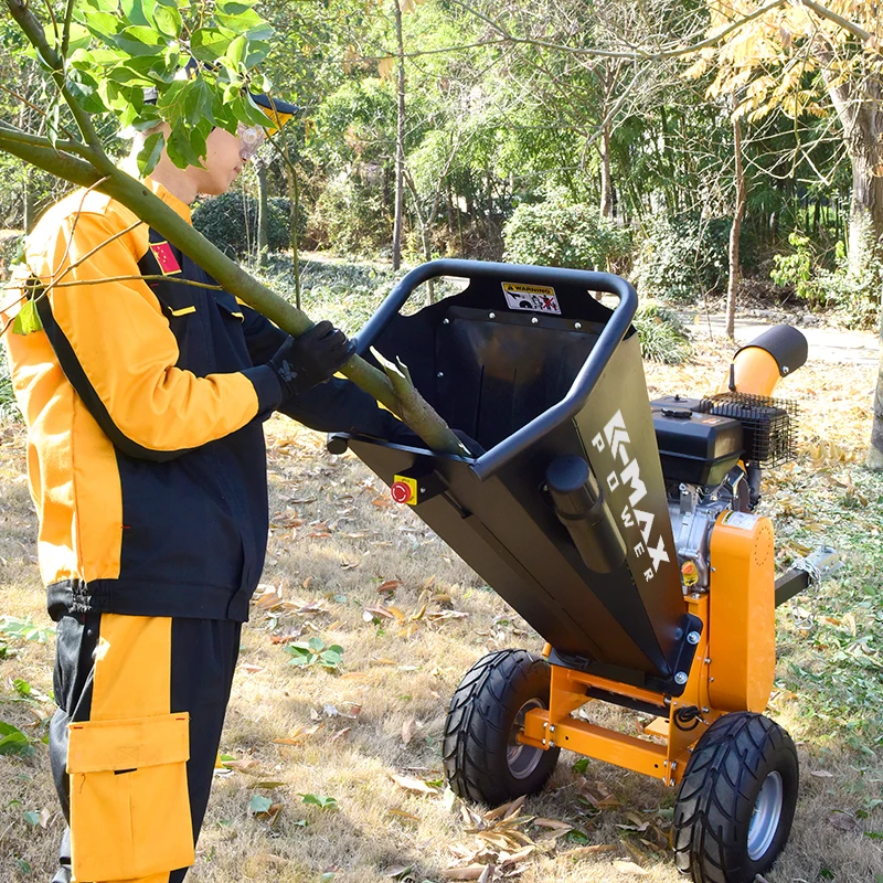 New designed Wood Chipper wood shredder with TUV and CE certificate Garden Mulcher Tree Chipper Machine