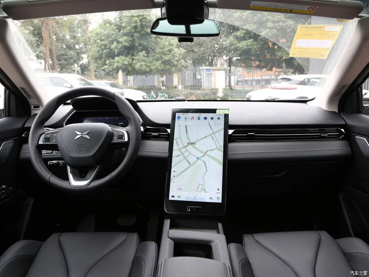 Китайский бывший в употреблении автомобиль Новая Энергия Xpeng G3 520i Электрический пассажир