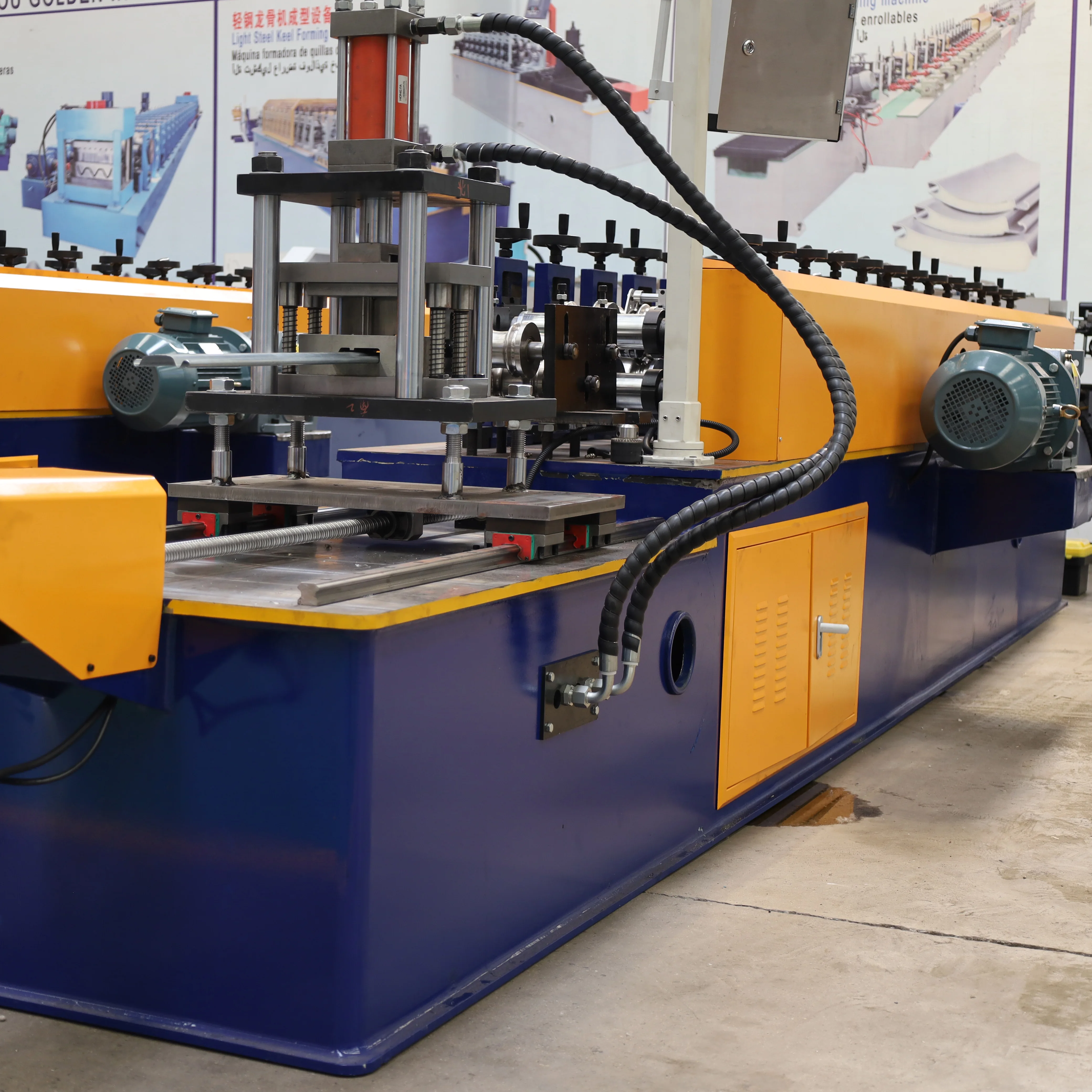 Galvanized sheet aluminium Rolling Door Roll Forming Machine Automatic  Garage Door Shutter Roll Forming Machine for Germany