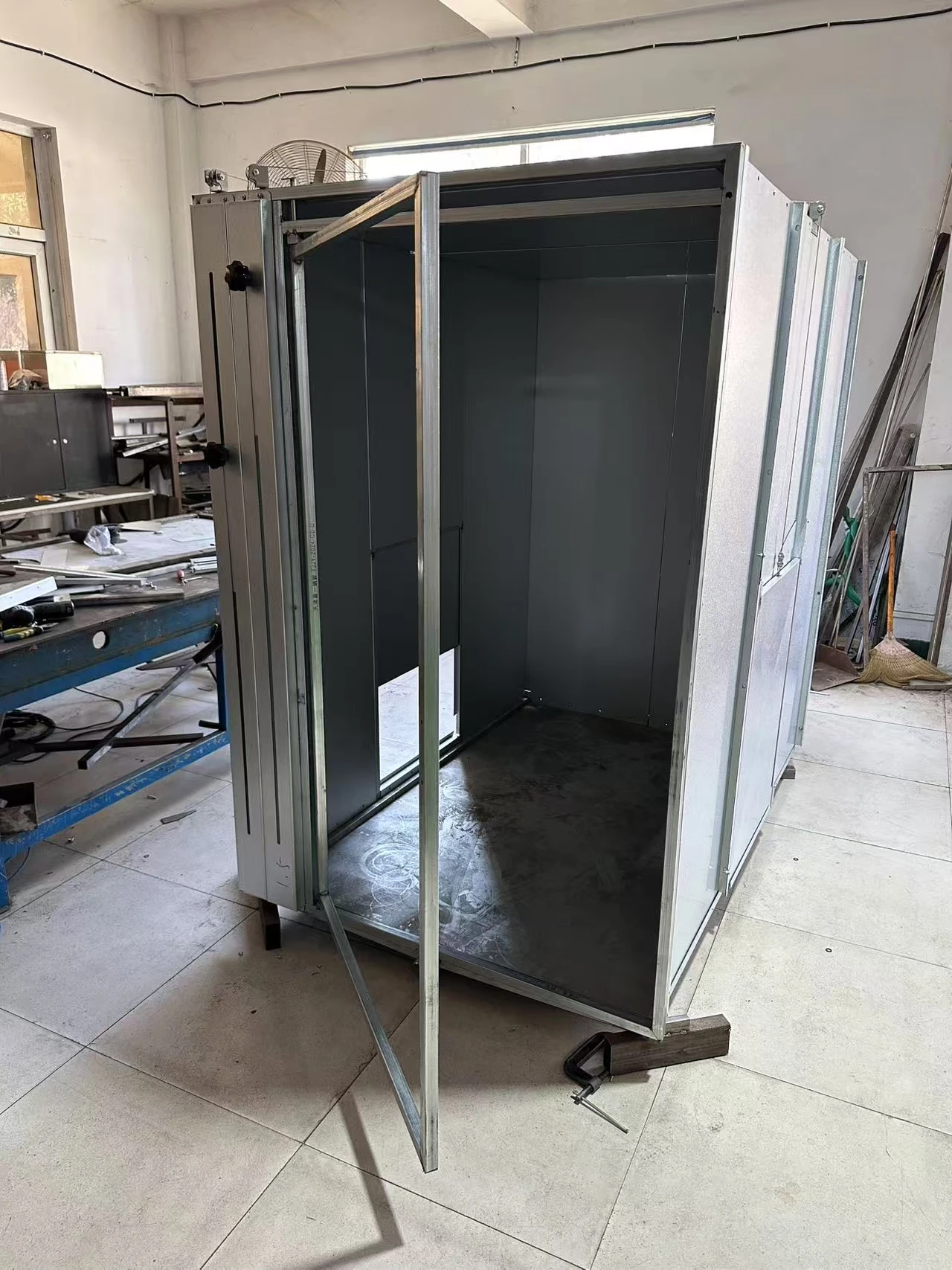 Institute/Laboratory animal isolation cage kennel Convenient lift door Factory custom non-contact isolation kennel