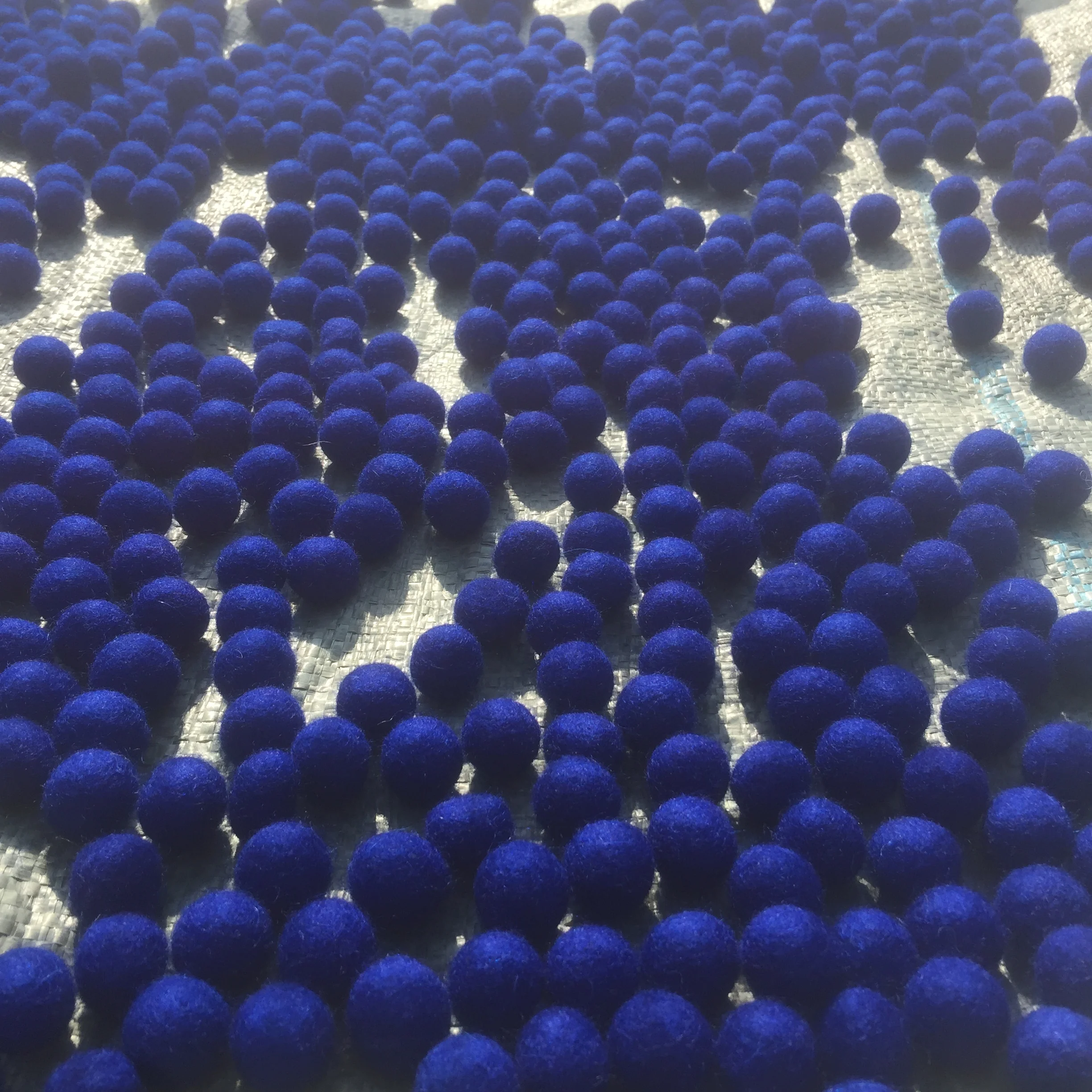 hot products 2022 trending colorful wool felt balls 2cm 3cm 4cm decorative balls home