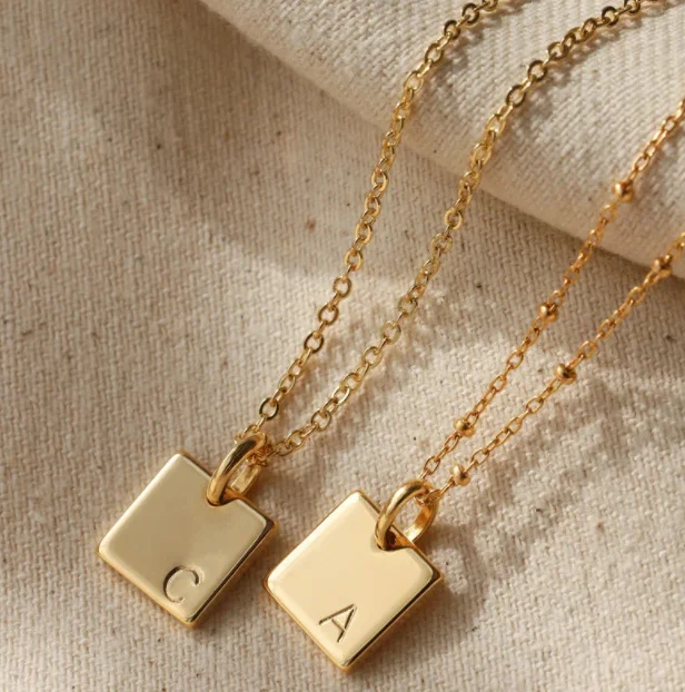 Wholesale Custom Logo Pendant Stainless Steel 18K Gold Plated Simple Trend Initial Letter Engraved Square Pendant Necklace