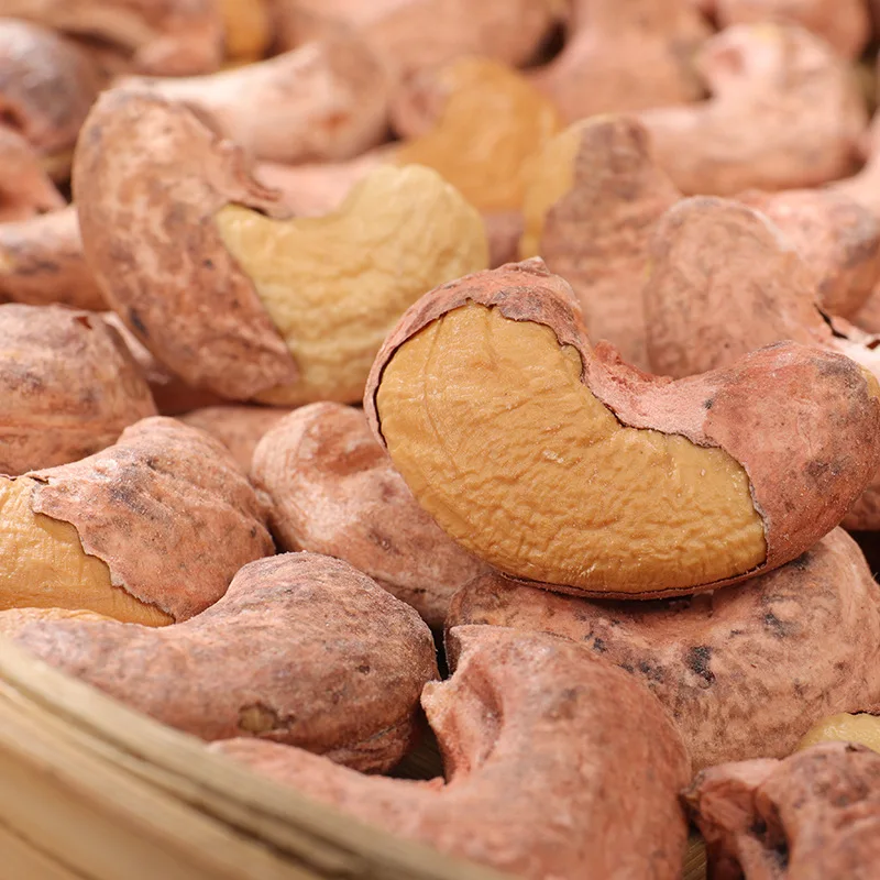 Best quality cashews directly from wholesale suppliers with cheap Chinese cashew nuts