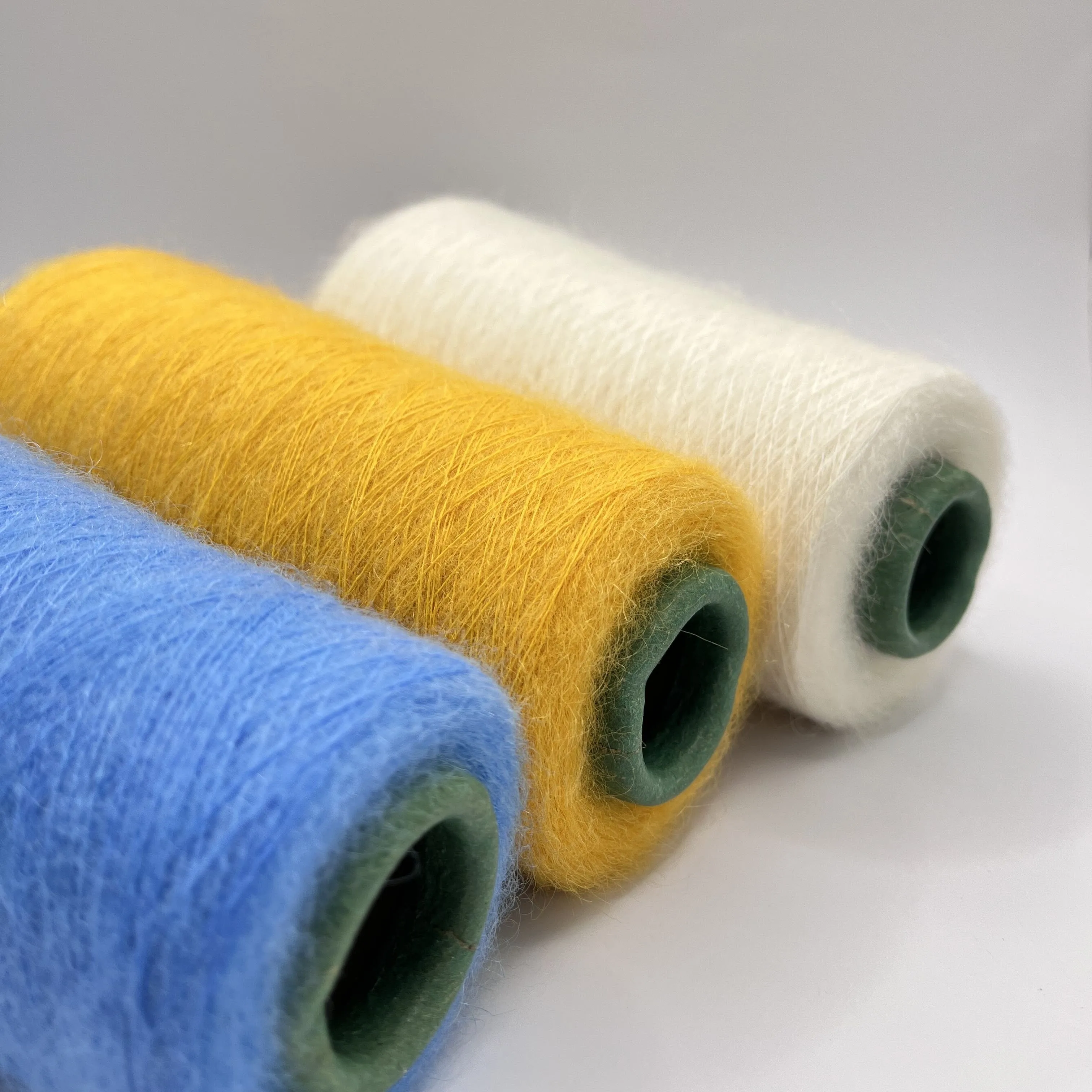 super warm and silky touching kids mohair yarn for diy scarfs for hand knitting