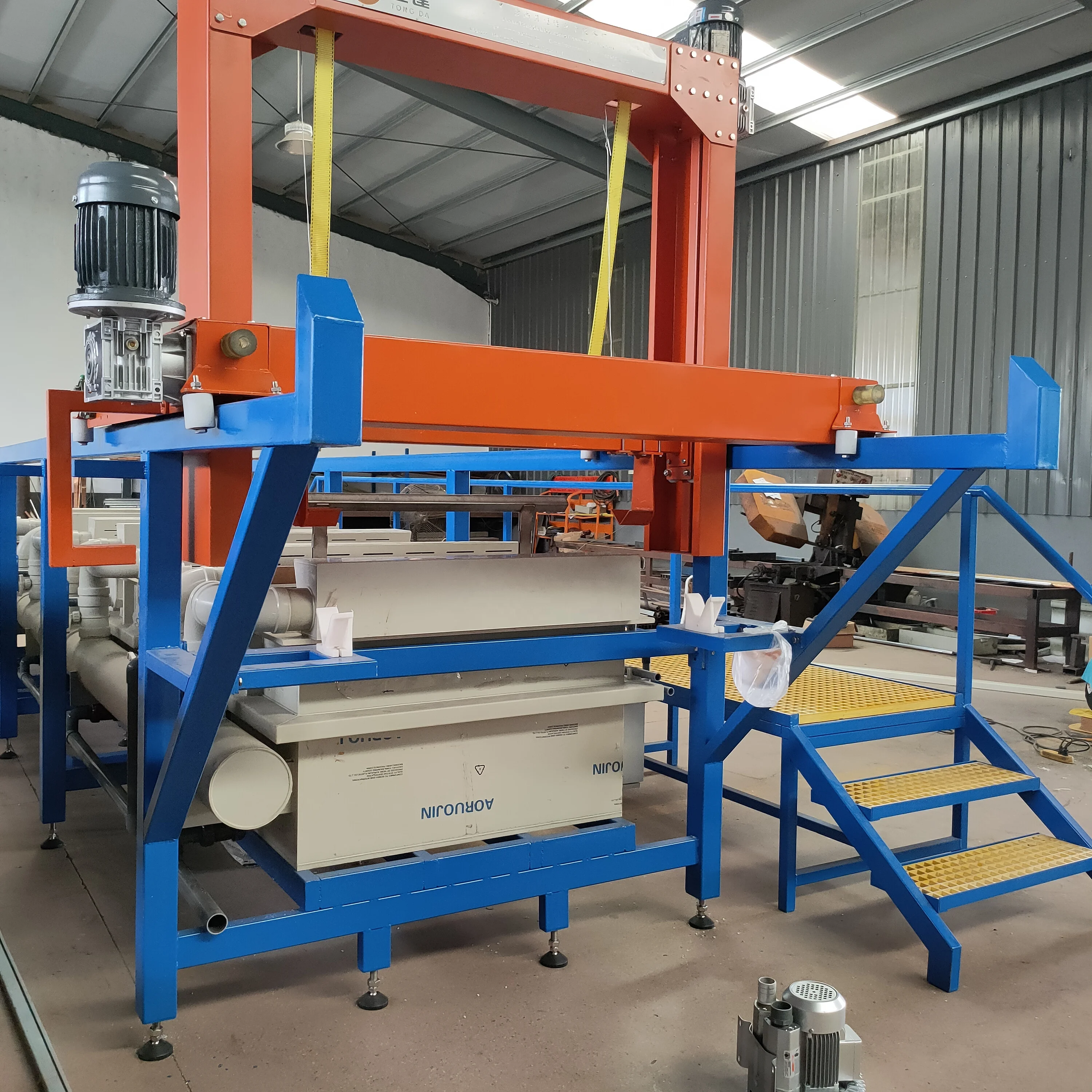 automatic anodizing plant / plating line and control by PLC / anodizing tank