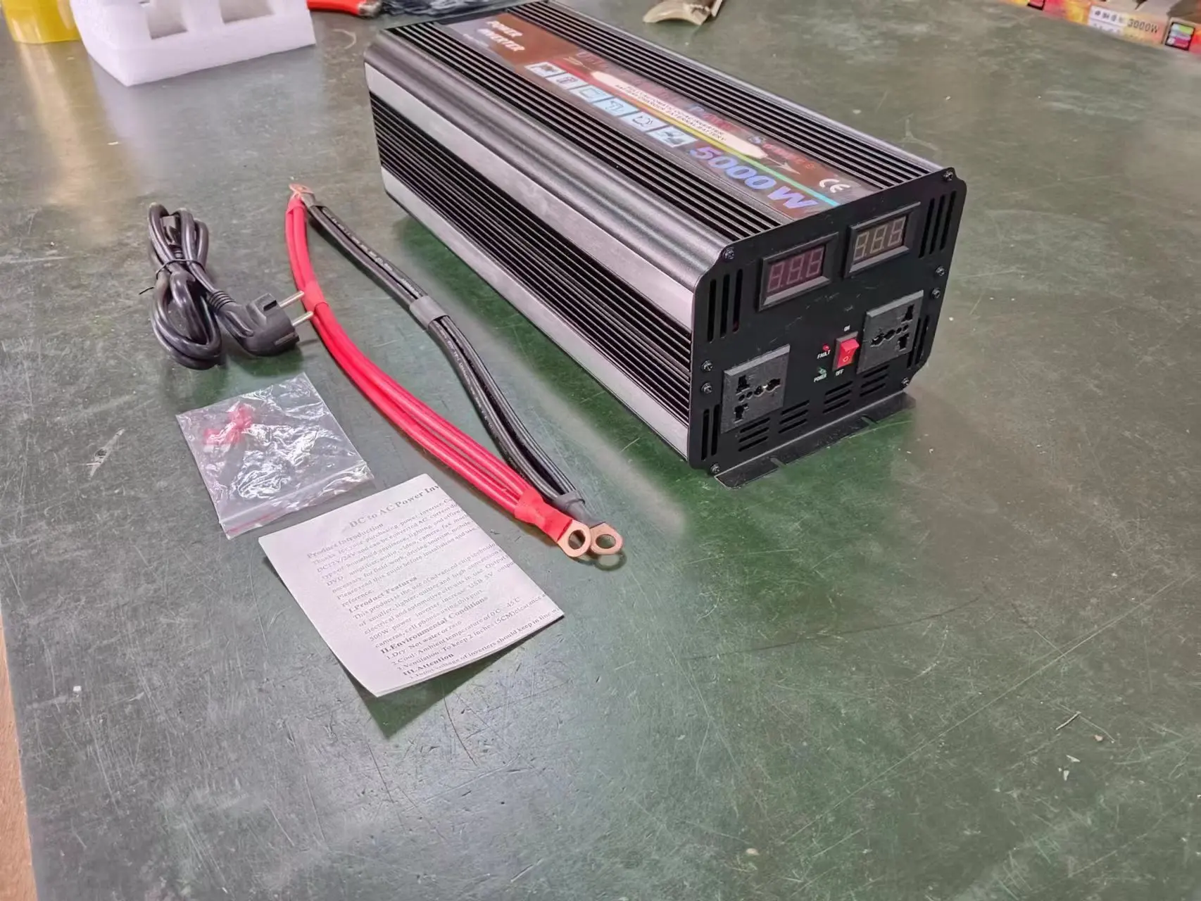 3000W 12VDC 220VAC Modified Sine Wave Inverter With AC Charger/Battery Charger/UPS Function DC to AC
