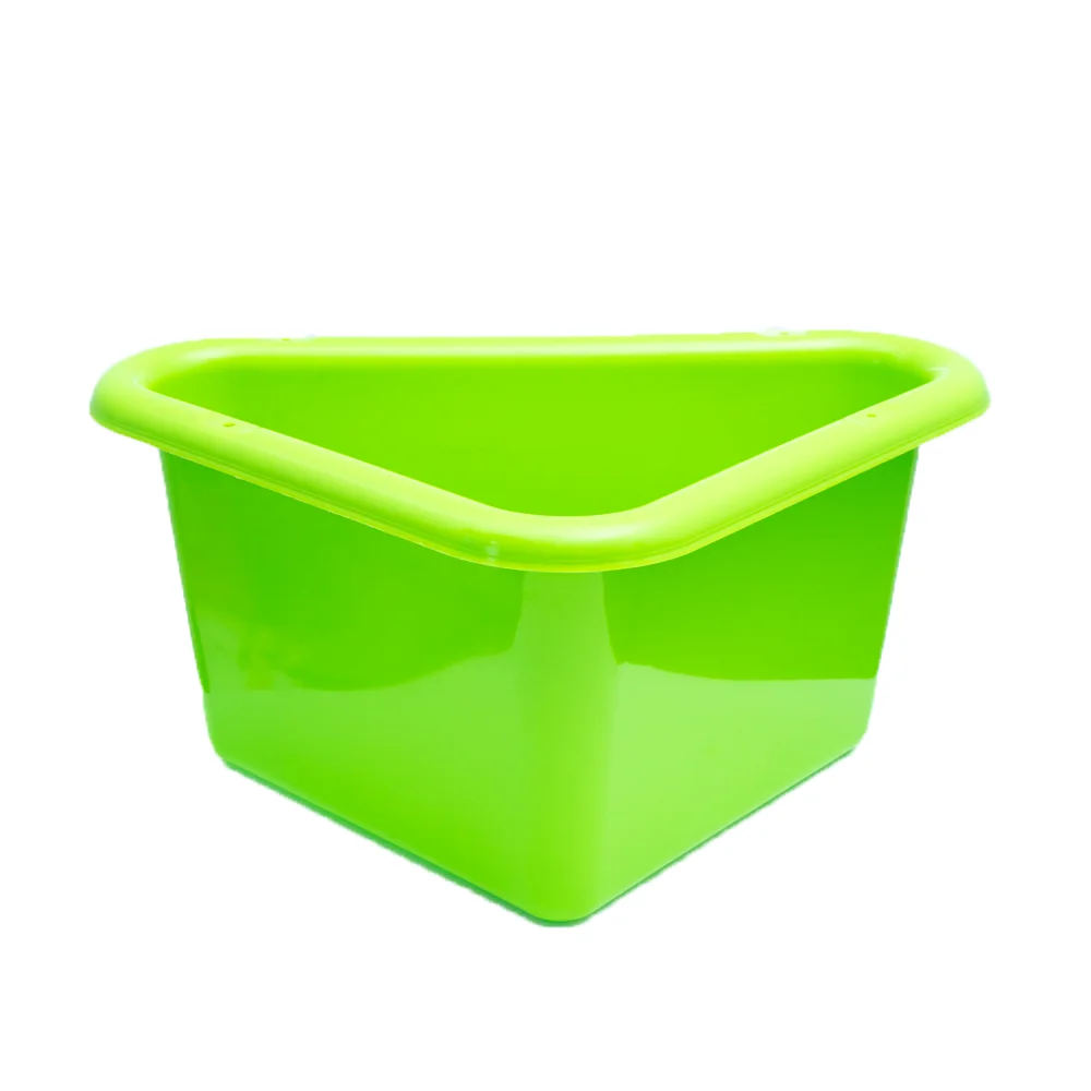 Factory Directly Supply 27L calf horse animals water feeding plastic bucket