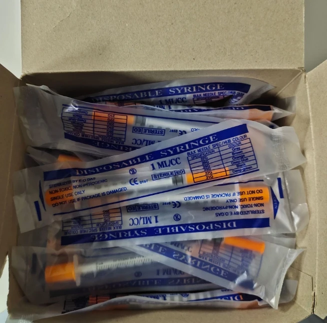 Medical Best Selling Disposable 0.3ml 0.5ml 1ml Insulin Syringe With Needle