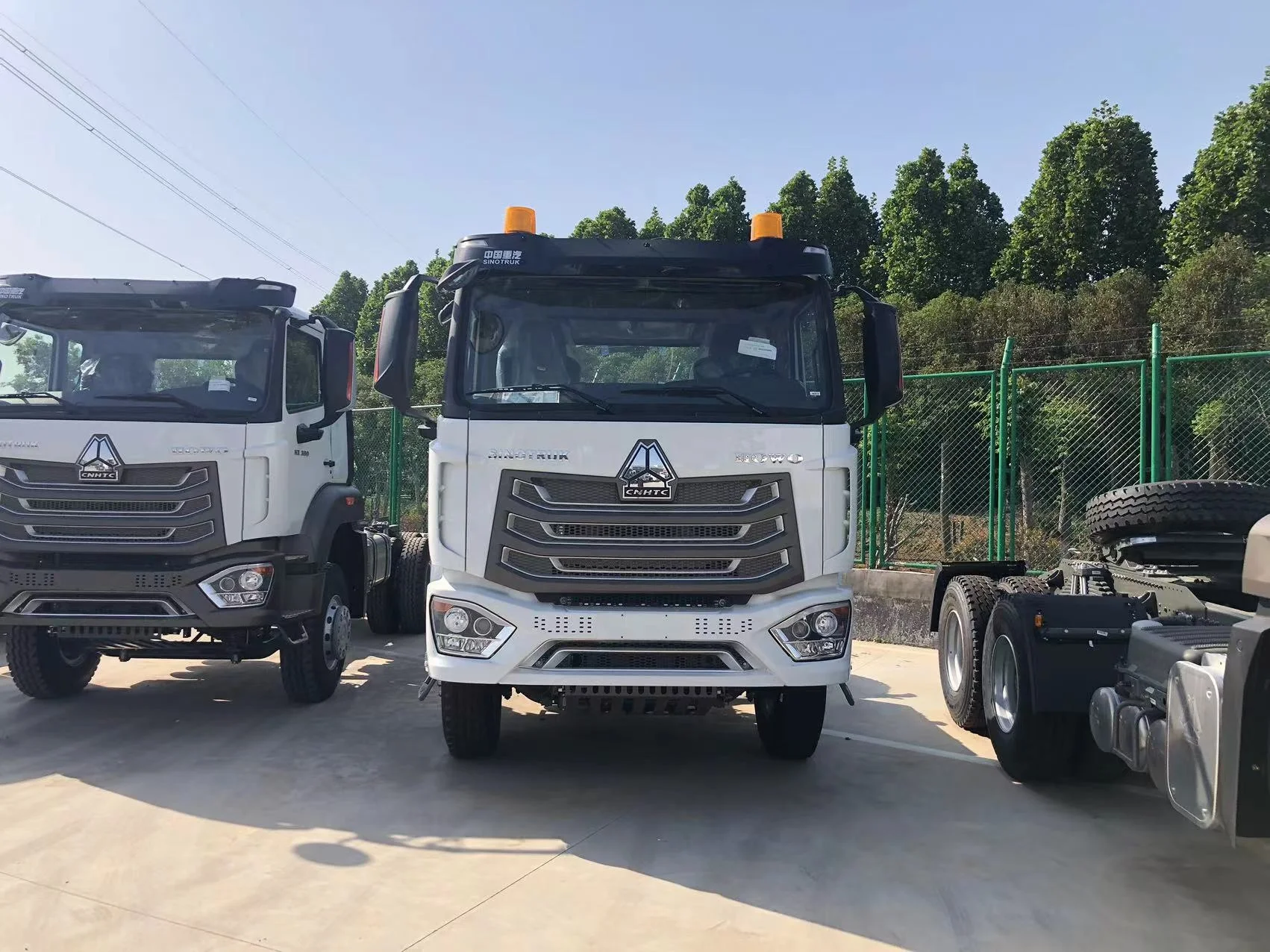 2024 sinotruk head HOWO NX 6x4 4x2 480hp Euro 5 diesel tractor truck price in saudi arabia