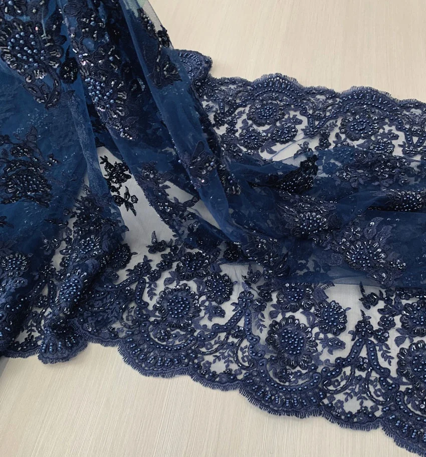 Высококачественная Тяжелая кружевная вышитая бисером ткань для платья, модная ткань нового дизайна для продажи