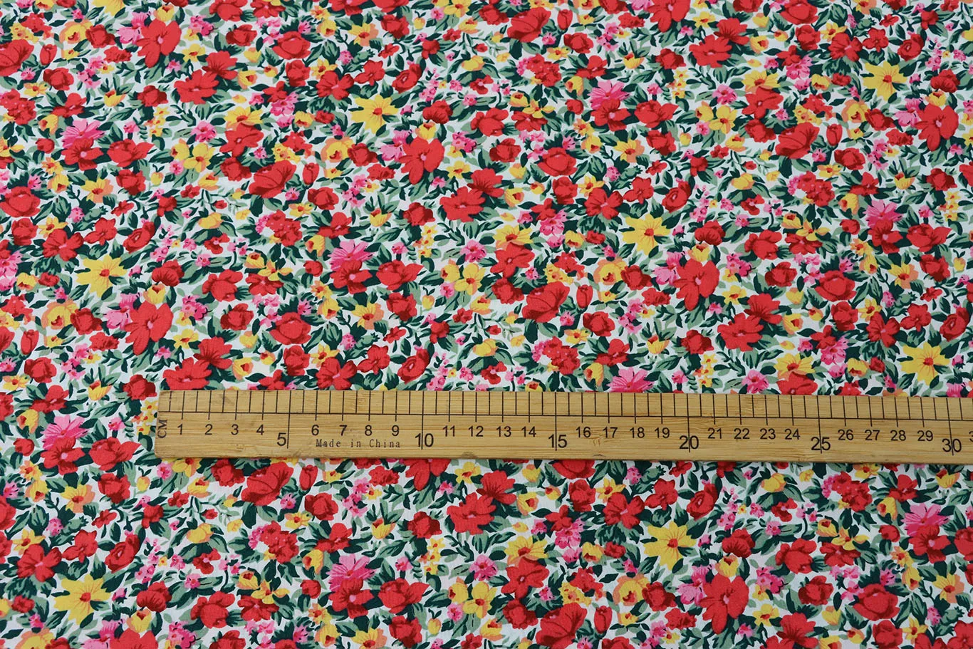 100%Cotton Fabric B34 Hot sale Shaoxing Manufacture African Print Textile Fabrics Cotton Roll for Garment