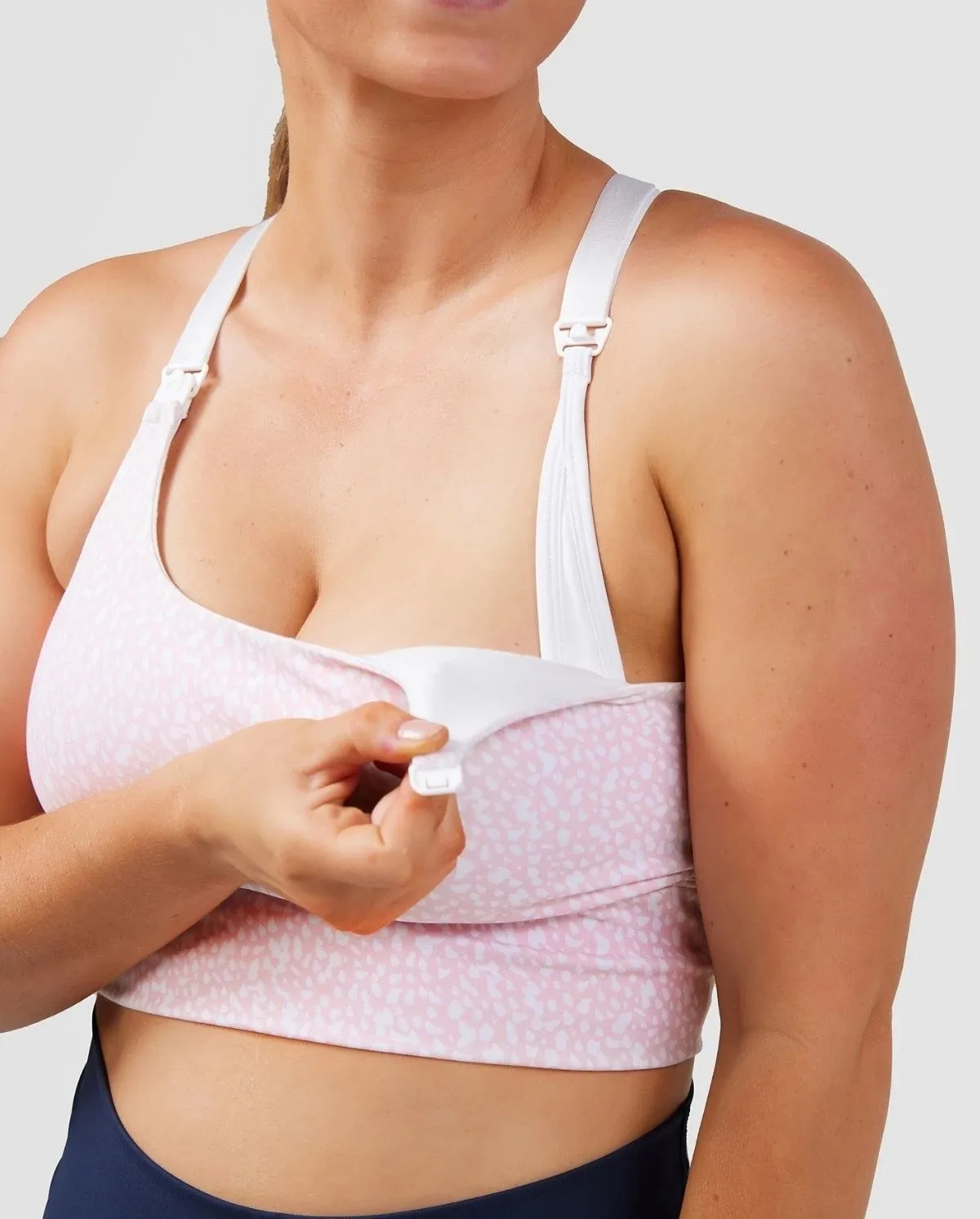 OEM custom Adjustable Straps Soft Plus Size Maternity&Nursing Pregnancy Padded long line pink Nursing Bra for Women