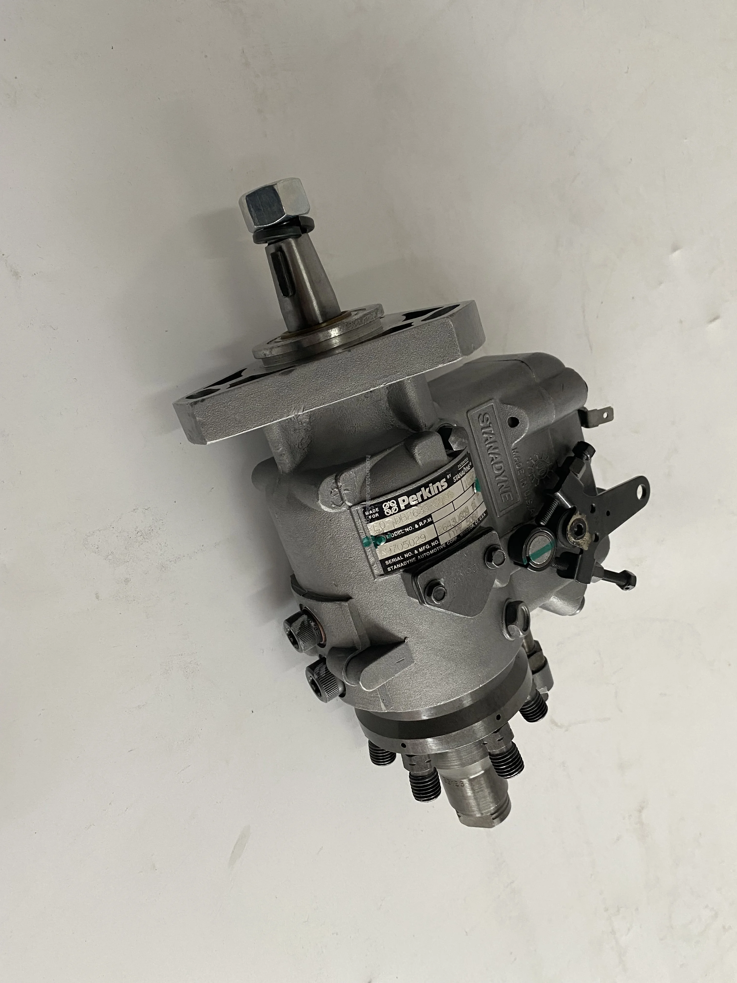 Original Boat Diesel Engine part For Cum mins 6BT5.9M fuel pump Stanadyne 3919112 9705029 DB2635-5066 Fuel injection pump