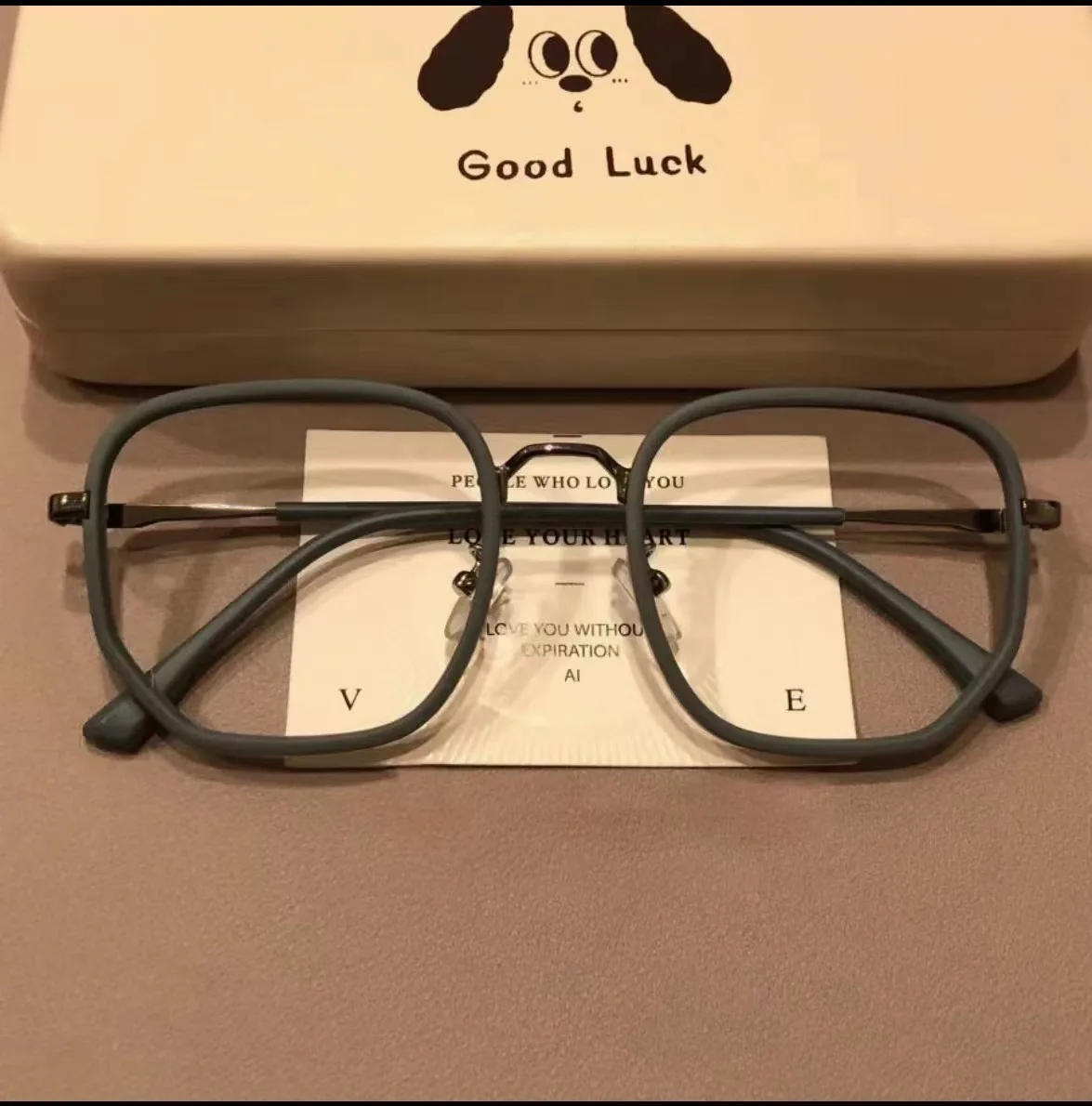 New Multilateral Tr Eyeglasses Frames Female Frosted Green Anti-blue Light Glasses Eye Protection Flat Lens Plain Face