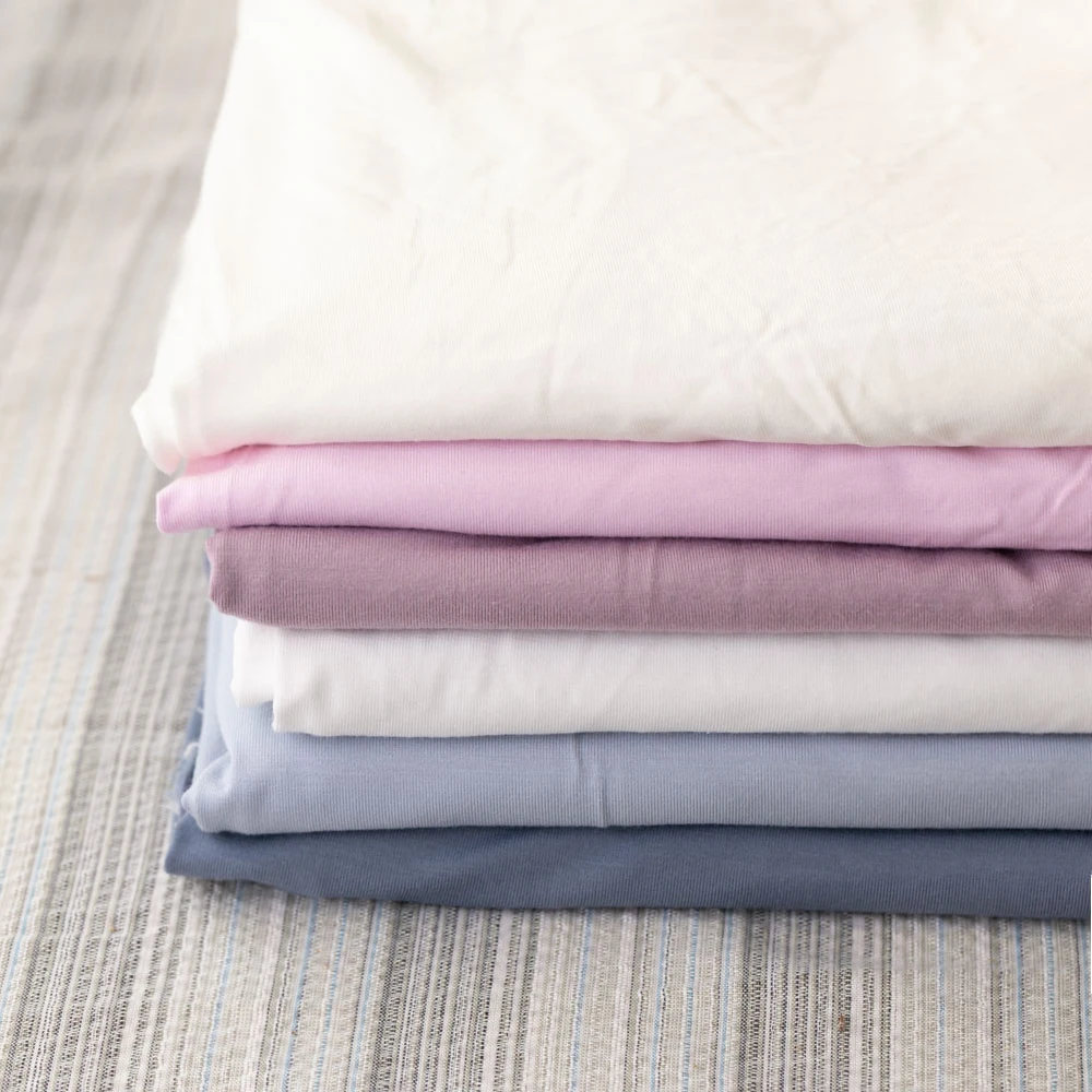 Low moq 240gsm medium weight super soft and thin 95 bamboo 5 spandex jersey knit fabric