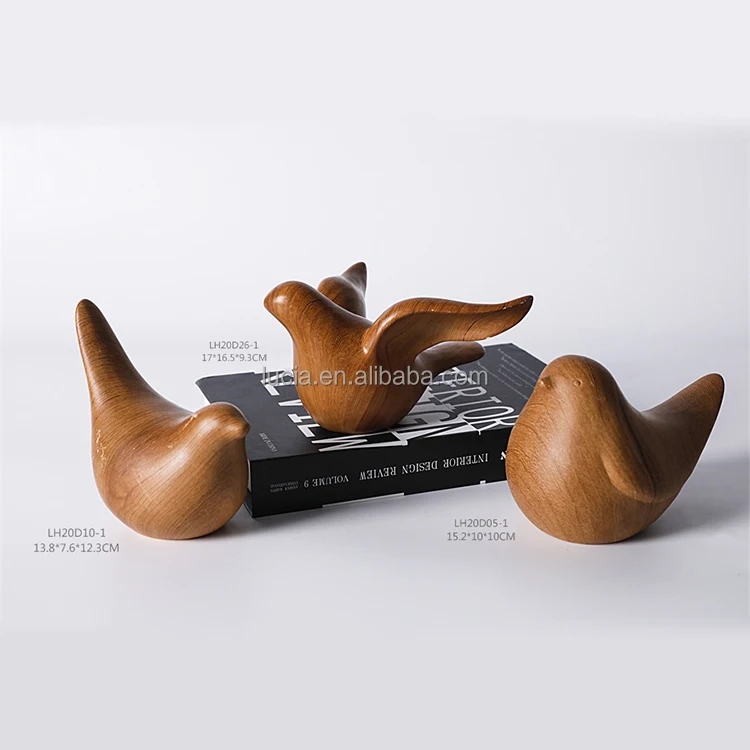 Wholesale Hand Made Vivid Wooden Effect Brown Ceramic Flying Birds Sculptures Statues For Home Decoration