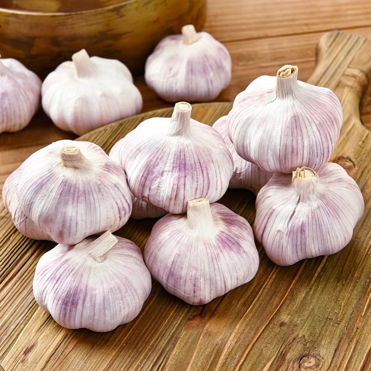 Huaran Factory Wholesale Garlic Cheap Price New Crop  Raw Single Spices Chinese Fresh Garlic