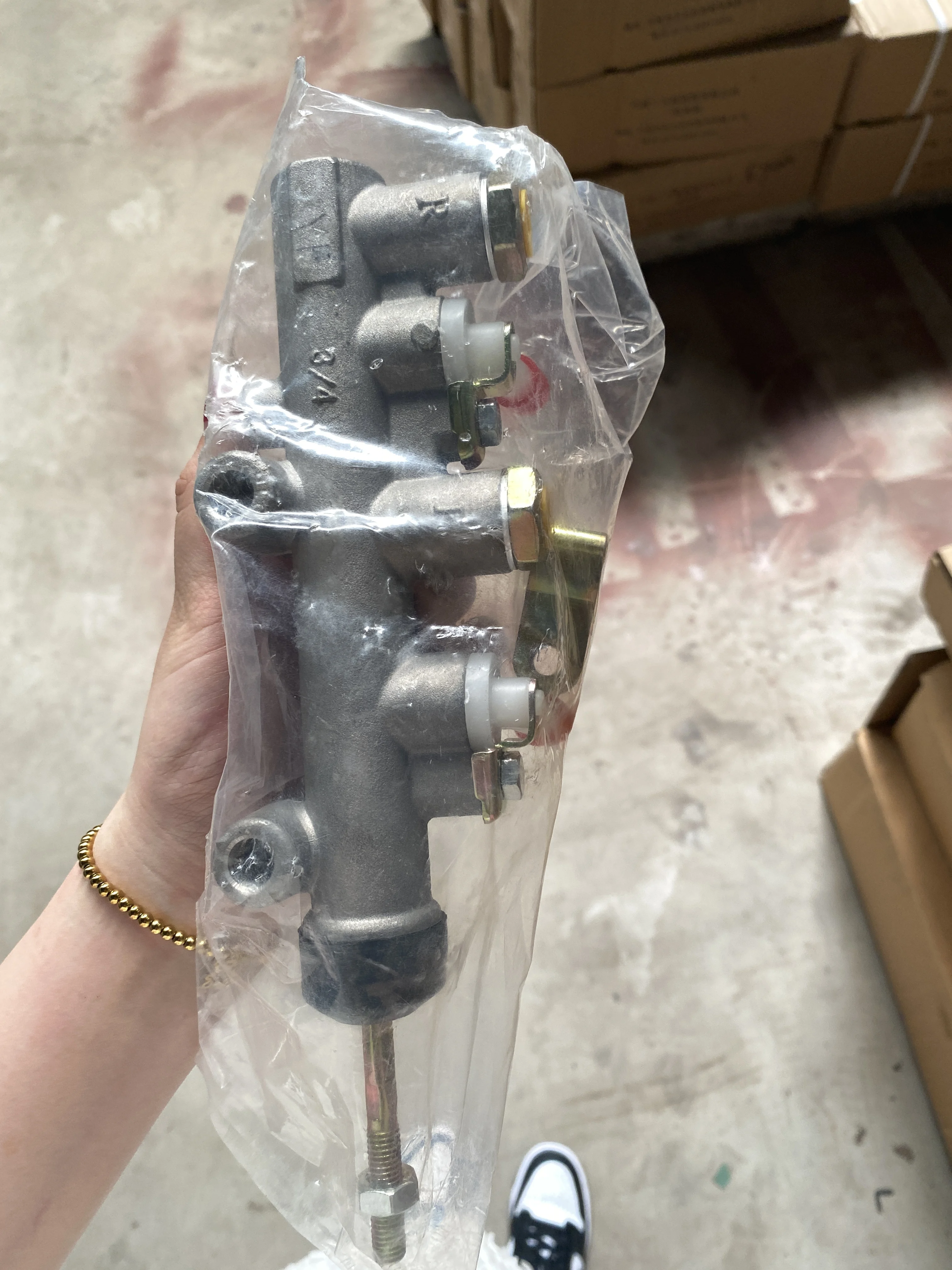 Hot Sale Golf Cart Parts Accessories Brake Master Cylinder Assembly 1007491 for Tomberlin Use